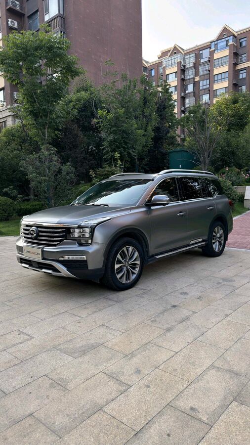 Smart Trumpchi 2017 GS8 2.0T 320T Front-Wheel Drive Luxury Smart Connectivity Edition used car for export from China