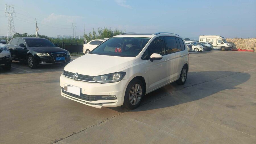 Volkswagen Volkswagen 2018 Touran L 1.4 TSI 280 TSI Comfort Edition used car for export from China