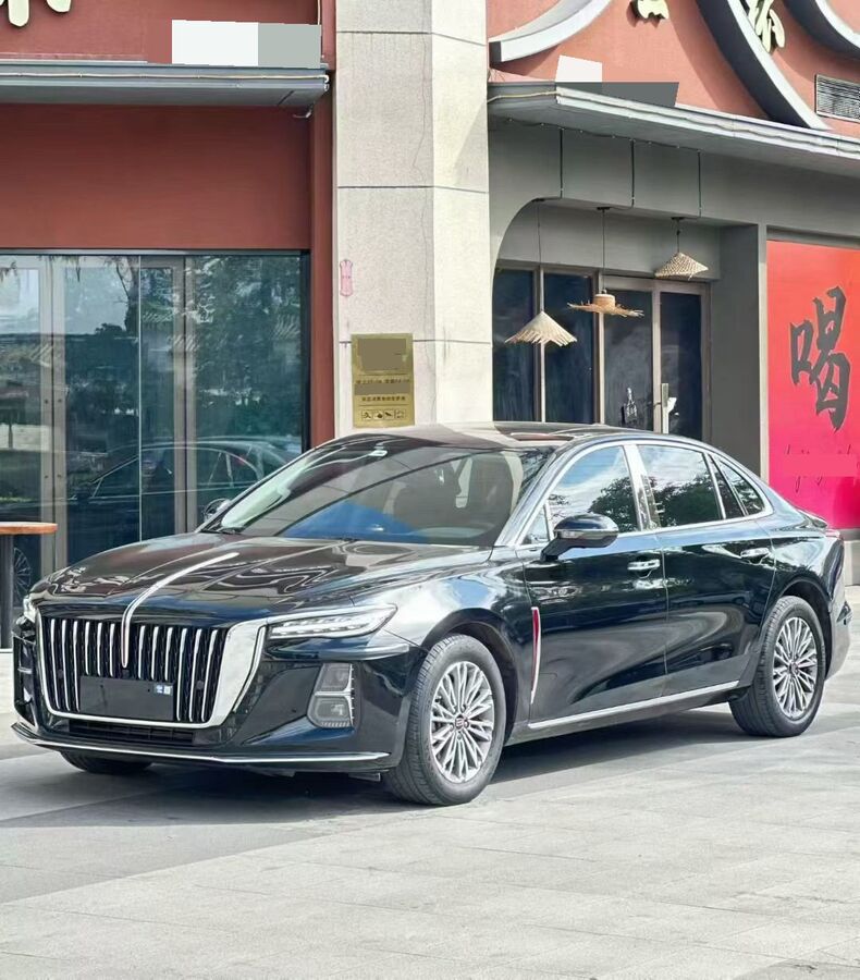 Smart Hongqi 2023 H5 1.5T Smart Connect Flag Charm Version used car for export from China