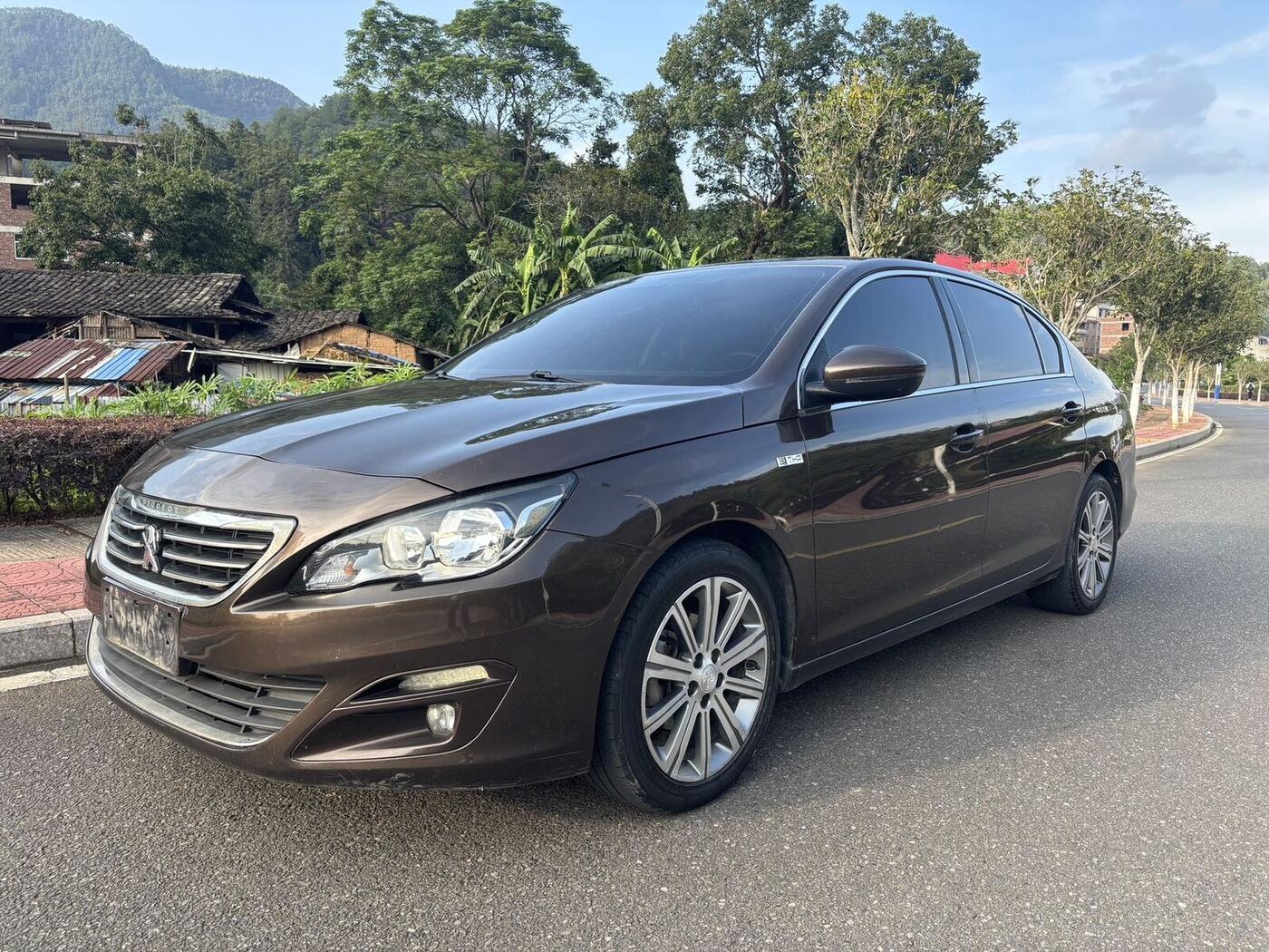 Peugeot 2015 408 1.2 THP Glory Edition