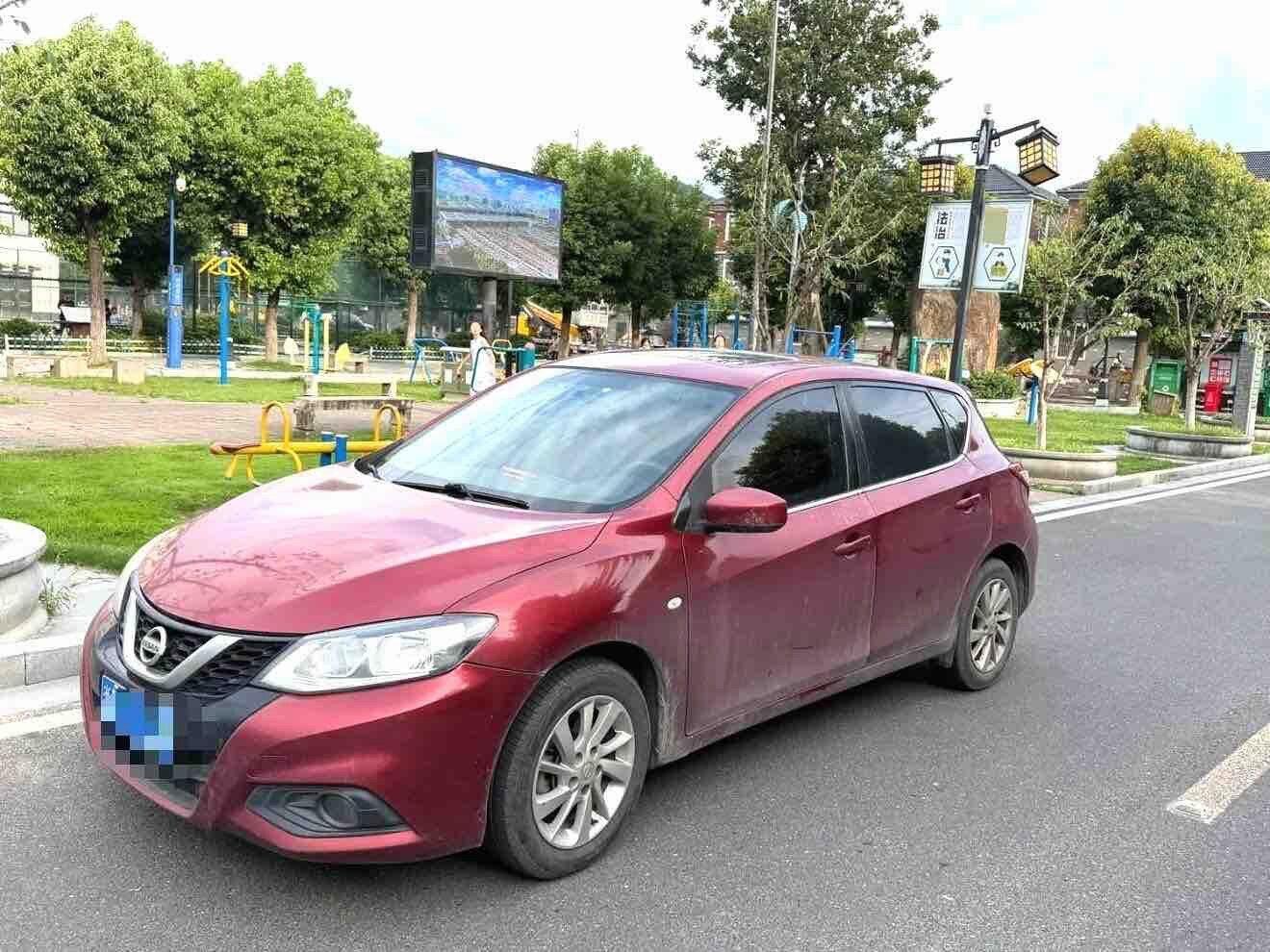 Nissan 2016 Tiida 1.6 CVT Intelligent