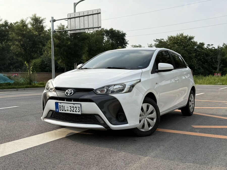 Toyota Toyota Yaris 2017 YARiS L Zhixuan 1.5E CVT Jinsu Upgrade Edition used car for export from China
