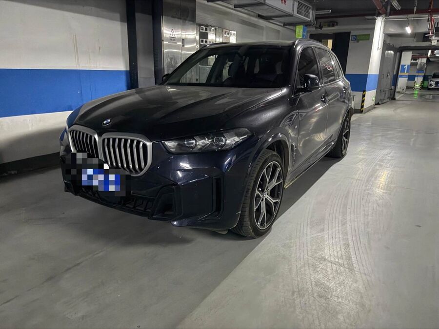 Bmw BMW 2023 X5 xDrive30Li 48V 2.0T Luxury Edition M Sport Night Sky Package used car for export from China