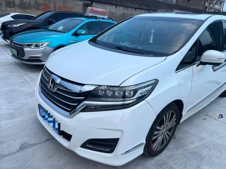 Honda 2016 Elysion 2.4 CVT Luxury Version