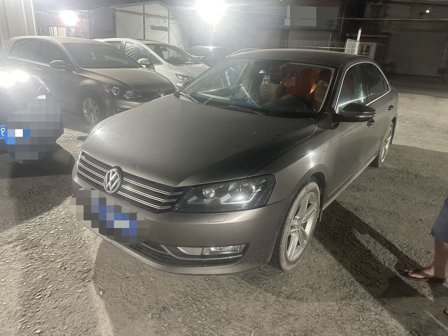 Volkswagen Volkswagen 2014 Passat 1.8TSI Elegant Edition used car for export from China