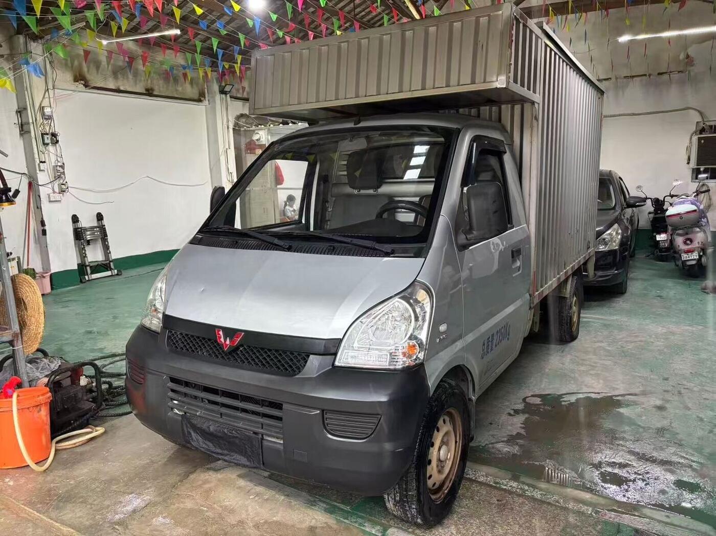 Wuling 2020 Rongguang Mini Truck 1.5 Basic Single-Cab Model