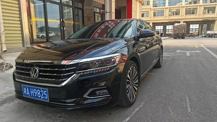 Volkswagen Volkswagen 2020 Passat 2.0 TSI 330 TSI Luxury Edition used car for export from China