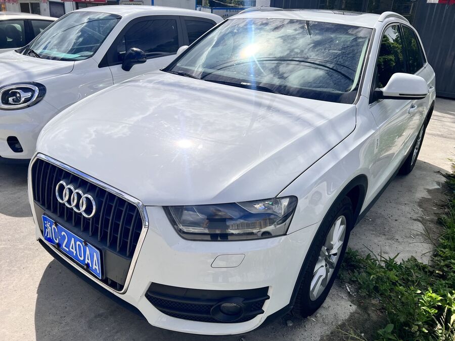 Audi Audi 2013 Q3 2.0 TFSI 35 TFSI Ambition used car for export from China