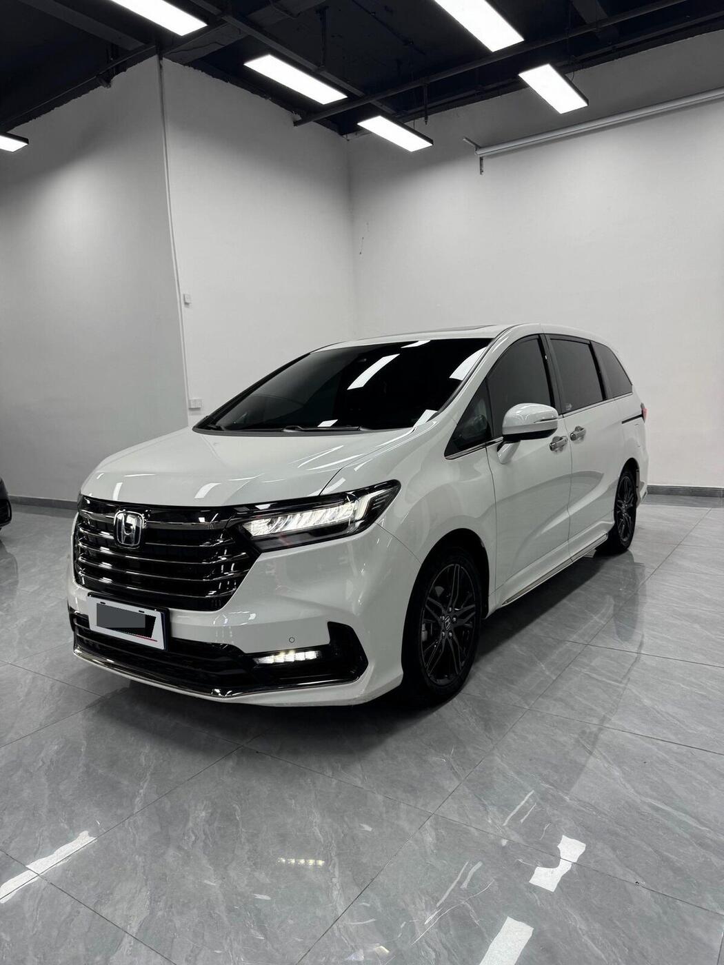 Honda 2022 Odyssey Hybrid 2.0 CVT Sharp·Brilliant Edition