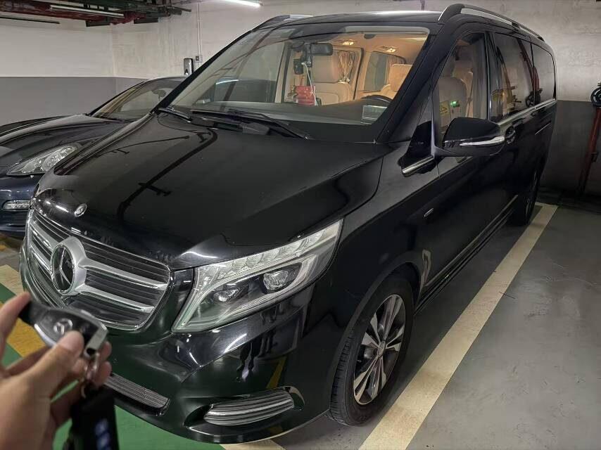 Mercedes-Benz V-Class 2016 V 260 L 2.0T Prestige Extended
