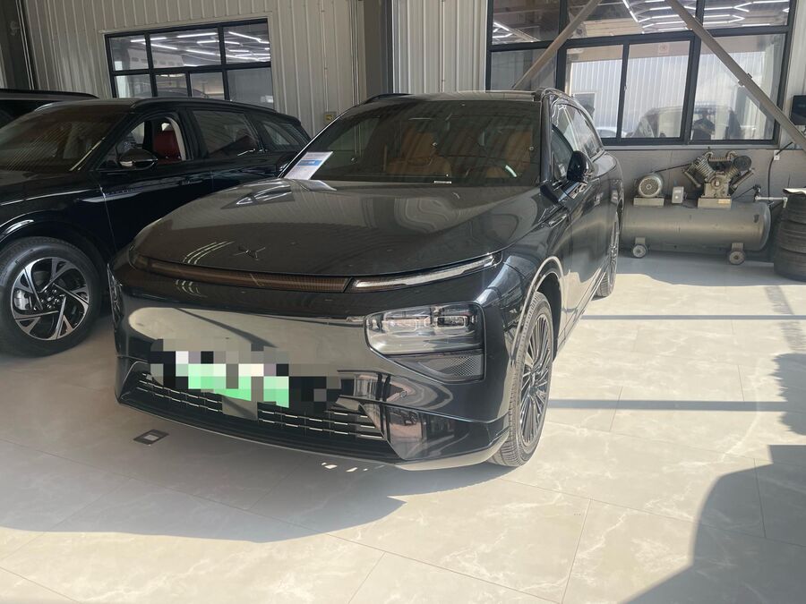 Xpeng XPENG 2026 G9 725 Max used car for export from China