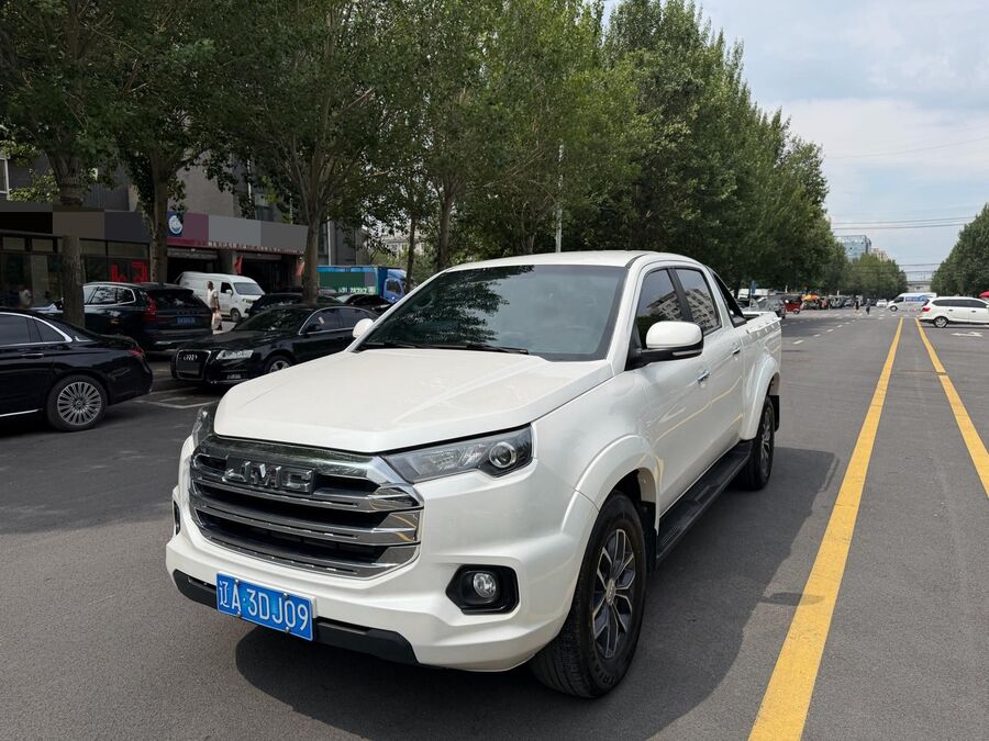 Ford JMC VIGUS 7 2023 Ford Ranger 7 2.0T Diesel, Four-wheel Drive, Prestige Model with Long Wheelbase and Flat-bed Cargo Box used car for export from China