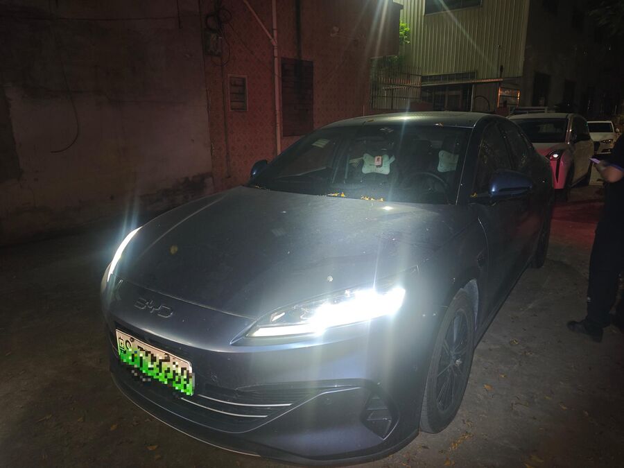 Byd BYD 2025 Seal 06 DM-i 1.5 CVT Intelligent Driving Version 80 km Prestige Model used car for export from China
