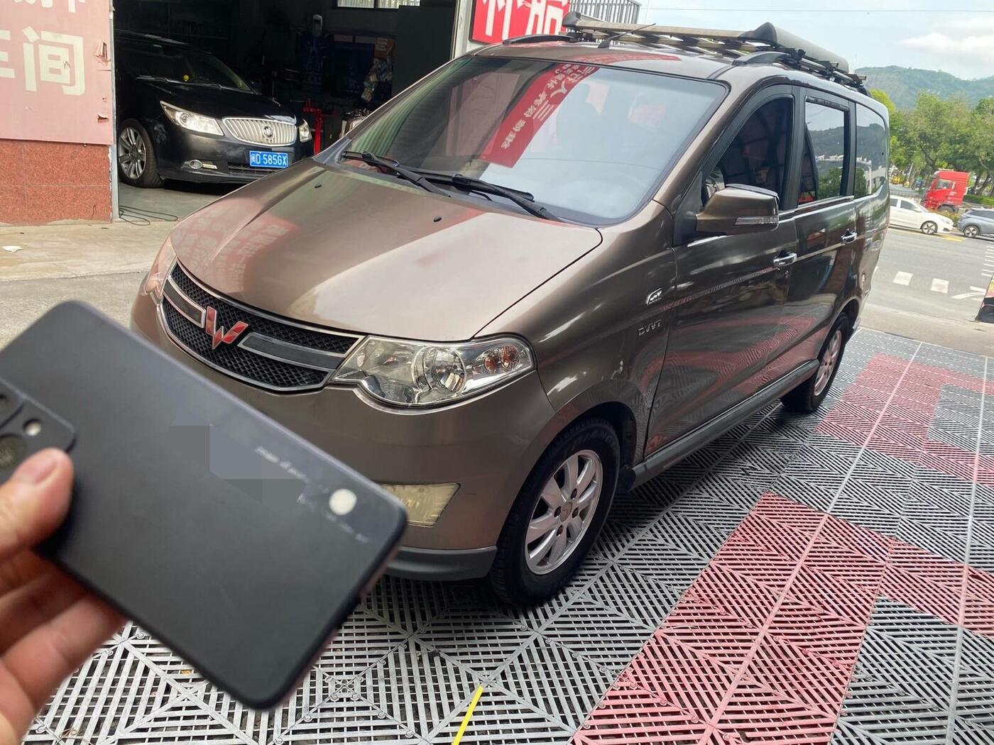 Wuling 2014 Hongguang S 1.5 Luxury 7–8 seater