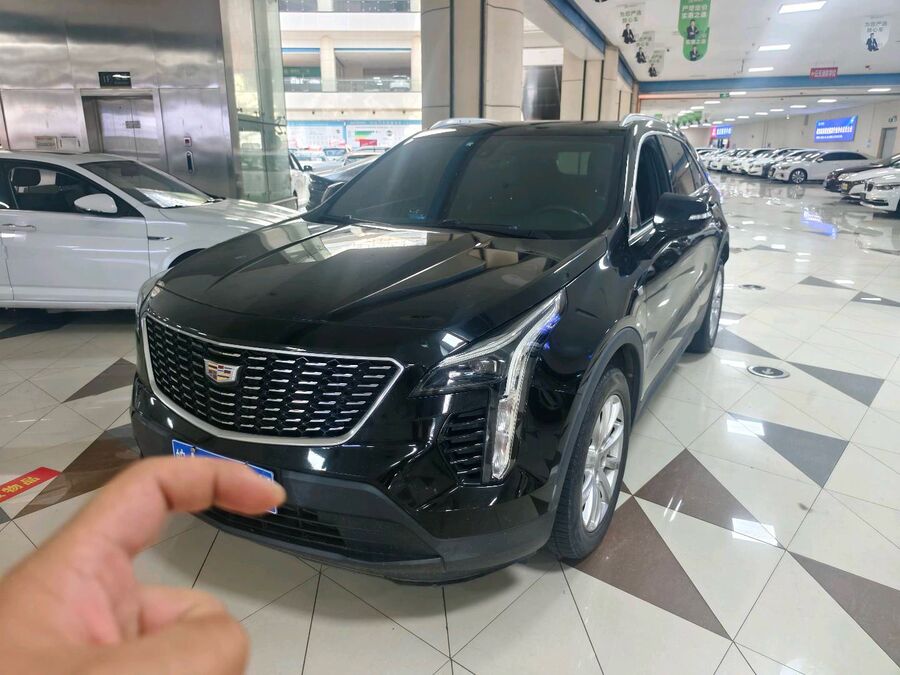 2018 Cadillac 2018 XT4 2.0T 28T RWD Tech used car for export from China