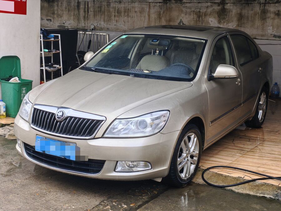 Skoda Skoda 2013 Octavia 1.6 Comfort Edition used car for export from China