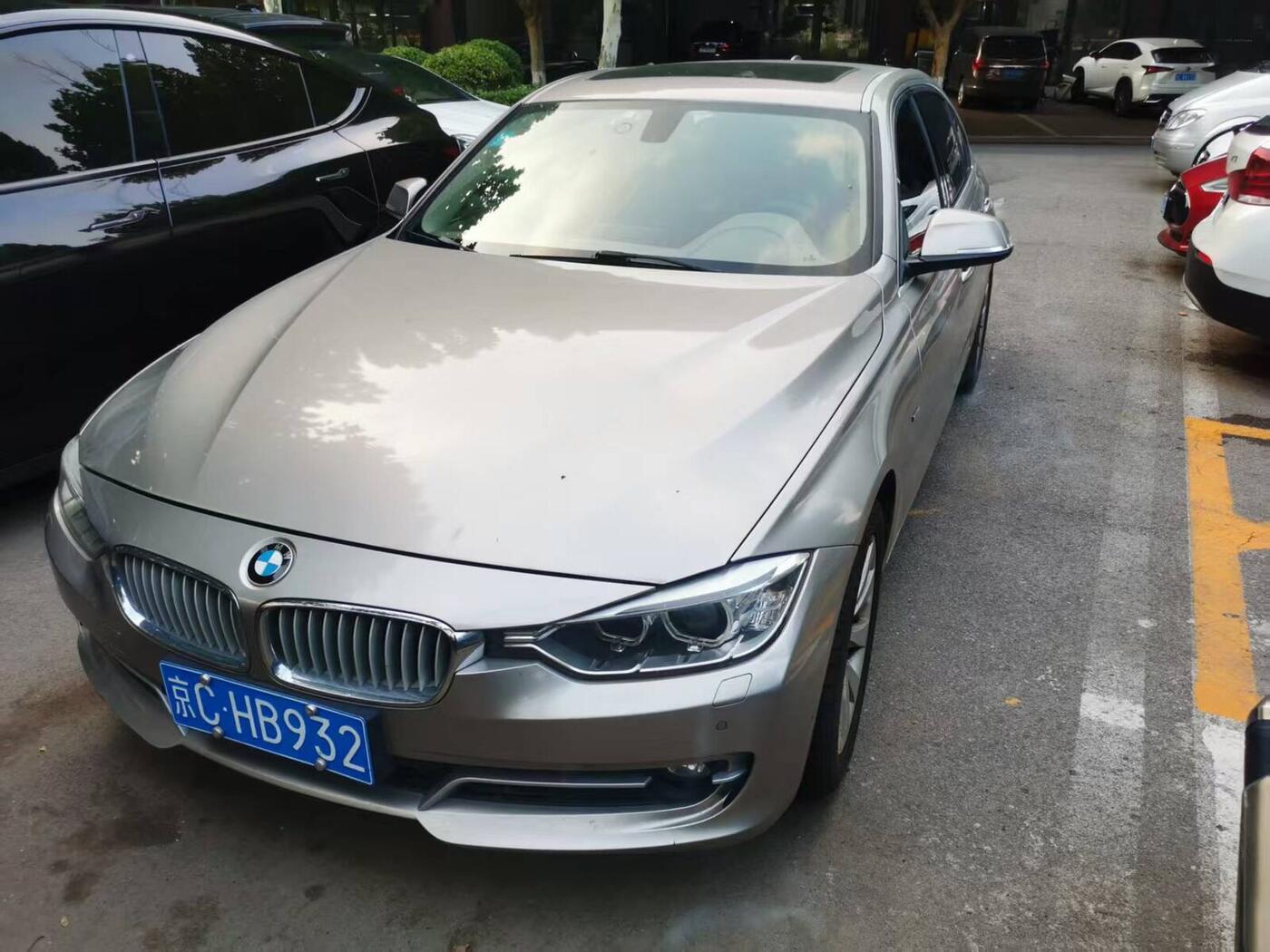 BMW 3 Series 2013 320Li 2.0T Sport