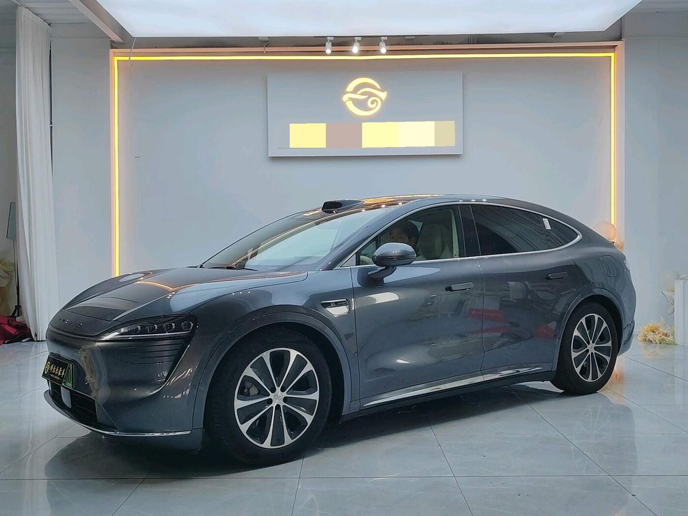 LUXEED 2025 R7 251km Max