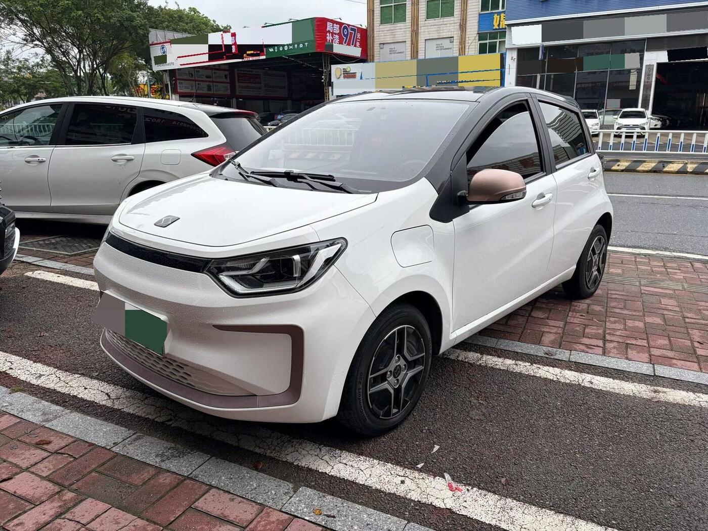 SOL 2021 Sihao E10X, 302 km range, Fashion version, 31.4 kWh
