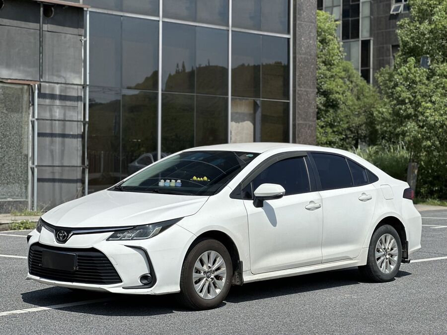 Toyota Toyota 2021 Corolla 1.2T CVT Pioneer PLUS Edition used car for export from China