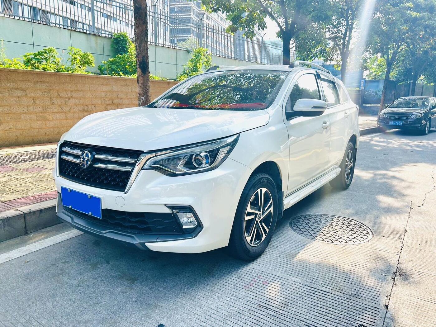 Venucia 2019 T70 1.6 Classic Version