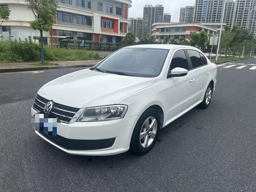 Volkswagen Volkswagen 2013 Lavida 1.6 Style Version (facelift) used car for export from China