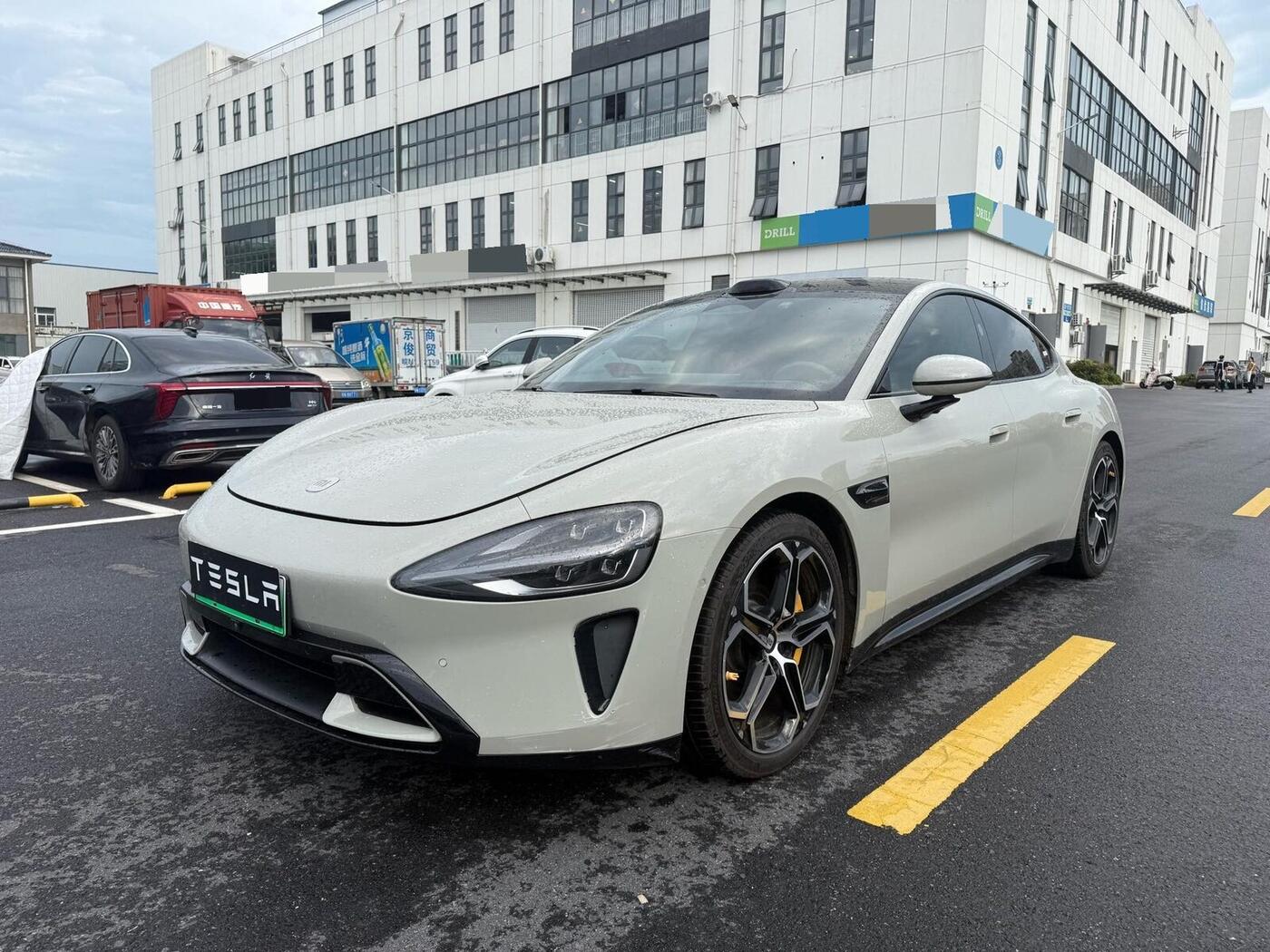 Xiaomi 2024 SU7 800km All-Wheel Drive Ultra-Long Range Advanced Intelligent Driving Max Version