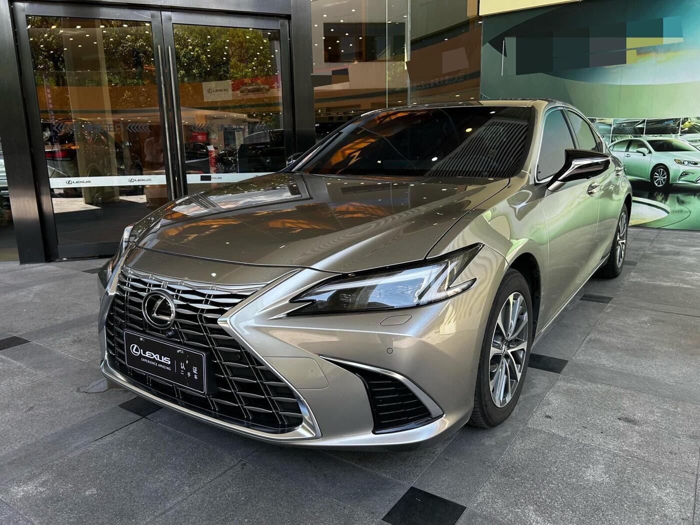 Lexus ES (Imported) 2025 ES300h 2.5 CVT Premium Edition